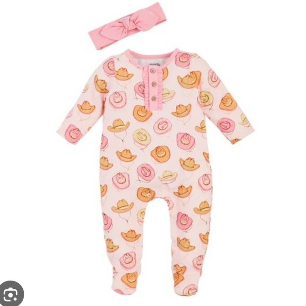 Mud Pie Pink and Orange Cowboy Hat Print‎  sleeper